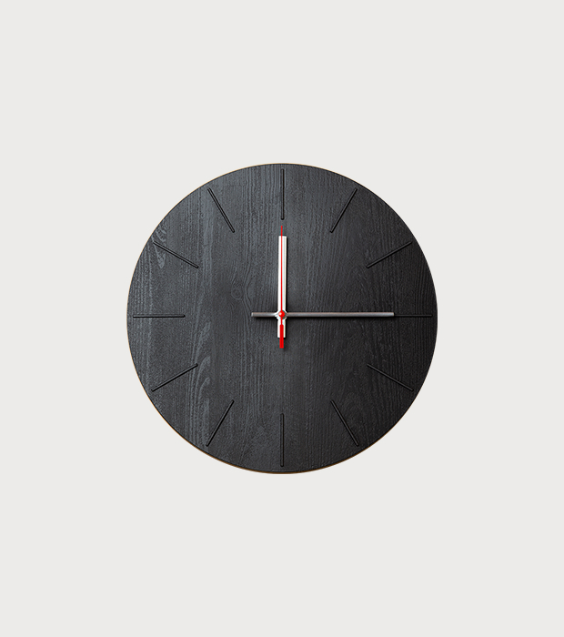 Horloge métal élégante